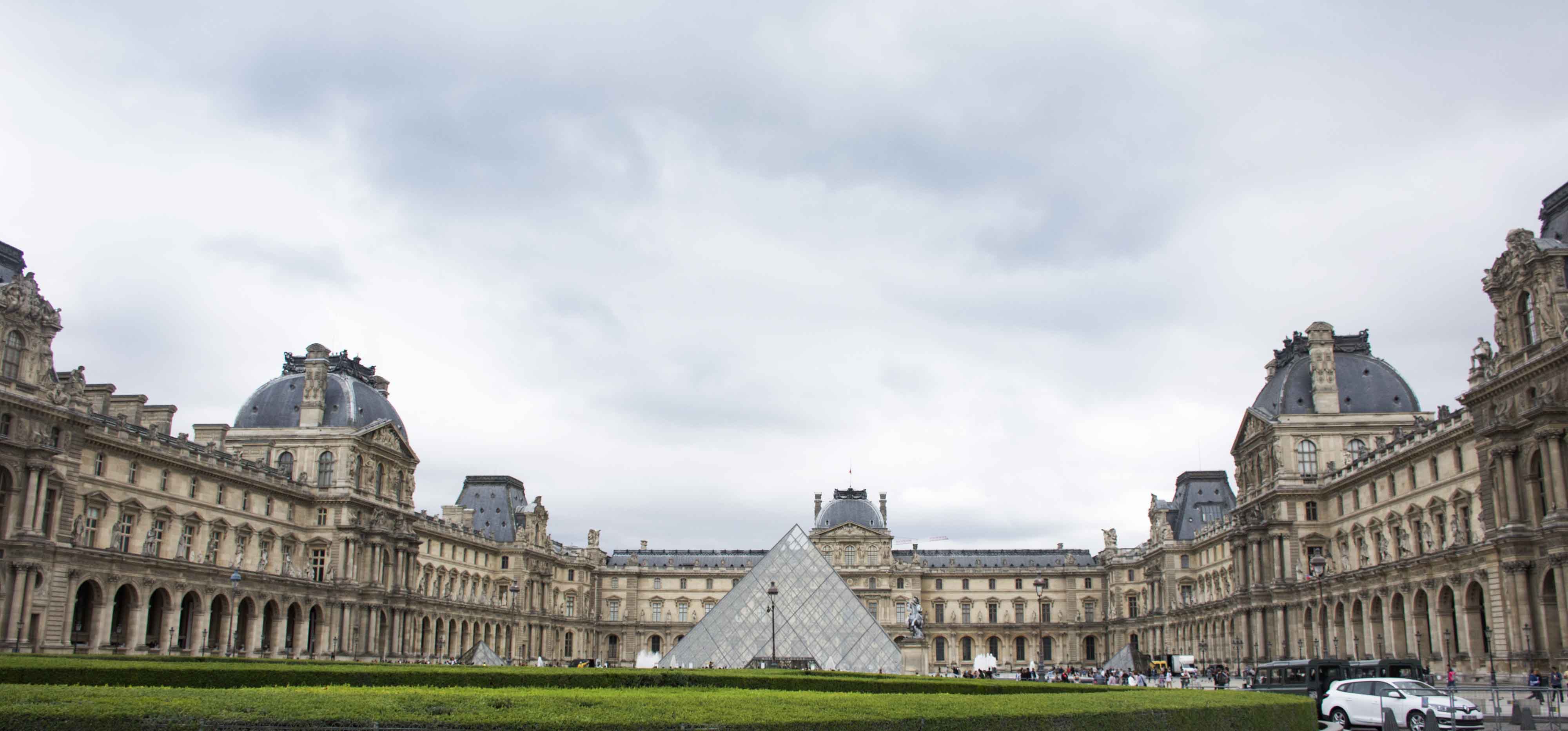 المنح والتمويل